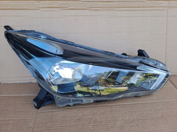 Frontscheinwerfer Nissan Micra I K14 100-18730 Rechts Scheinwerfer Headlight SCH5199995311xc