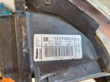 Laden Sie das Bild in den Galerie-Viewer, Frontscheinwerfer Opel Vectra C 13170934 Rechts Scheinwerfer Headlight SCH5202624893ah