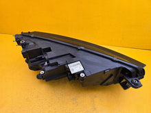 Load image into Gallery viewer, Frontscheinwerfer Skoda Octavia IV 5E4941015A LED Links Scheinwerfer Headlight SCH5205531250gl