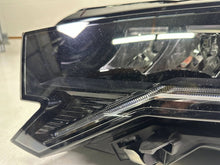 Load image into Gallery viewer, Frontscheinwerfer Skoda Octavia IV 5E4941009 Links Scheinwerfer Headlight SCH5215373303jg