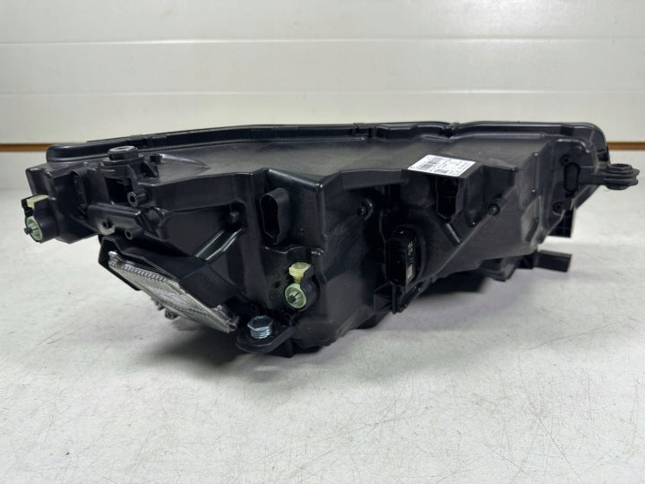 Frontscheinwerfer Skoda Octavia IV 5E4941009 Links Scheinwerfer Headlight SCH5215373303jg