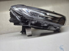 Laden Sie das Bild in den Galerie-Viewer, Frontscheinwerfer Ford Tourneo Connect ZWW2457 Rechts Scheinwerfer Headlight SCH5217051581yr