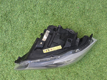 Load image into Gallery viewer, Frontscheinwerfer BMW 3 E91 E90 69427439 Links Scheinwerfer Headlight SCH5220080302bg