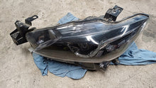 Laden Sie das Bild in den Galerie-Viewer, Frontscheinwerfer Mazda 6 Gj GRTE56476867 Links Scheinwerfer Headlight SCH5220643289va