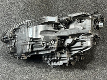 Laden Sie das Bild in den Galerie-Viewer, Frontscheinwerfer Volvo 32450063 Rechts Scheinwerfer Headlight SCH5225942089aj