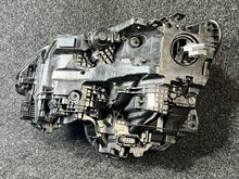 Laden Sie das Bild in den Galerie-Viewer, Frontscheinwerfer Volvo 32450063 Rechts Scheinwerfer Headlight SCH5225942089aj