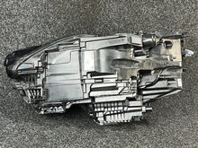 Laden Sie das Bild in den Galerie-Viewer, Frontscheinwerfer Volvo 32450063 Rechts Scheinwerfer Headlight SCH5225942089aj