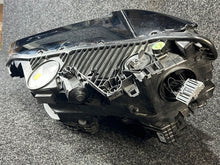 Laden Sie das Bild in den Galerie-Viewer, Frontscheinwerfer Volvo 32450063 Rechts Scheinwerfer Headlight SCH5225942089aj