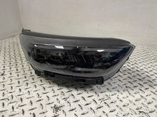 Load image into Gallery viewer, Frontscheinwerfer Kia Stonic 92102-H8800 Rechts Scheinwerfer Headlight SCH5234625878zp