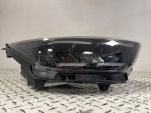 Load image into Gallery viewer, Frontscheinwerfer Kia Stonic 92102-H8800 Rechts Scheinwerfer Headlight SCH5234625878zp