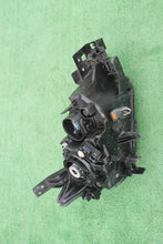 Laden Sie das Bild in den Galerie-Viewer, Frontscheinwerfer Mazda Cx3 Cx 3 D10E-51040 Links Scheinwerfer Headlight SCH5234648818fn