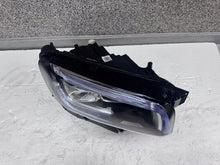 Load image into Gallery viewer, Frontscheinwerfer Mercedes-Benz W247 A2479062005 Rechts Scheinwerfer Headlight SCH5243326523vz