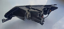 Laden Sie das Bild in den Galerie-Viewer, Frontscheinwerfer Mitsubishi Outlander II P5584R Xenon Rechts Headlight SCH5245241388rj