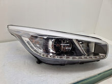 Load image into Gallery viewer, Frontscheinwerfer Kia Ceed A2921-06320 Rechts Scheinwerfer Headlight SCH5249381261ag