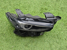 Laden Sie das Bild in den Galerie-Viewer, Frontscheinwerfer Mazda 3 BCJH51030 Rechts Scheinwerfer Headlight SCH5252176044nt