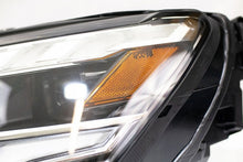 Laden Sie das Bild in den Galerie-Viewer, Frontscheinwerfer Audi A3 82801760A8 16686106 Links Scheinwerfer Headlight SCH5254071694qr