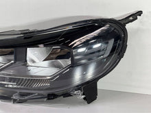 Laden Sie das Bild in den Galerie-Viewer, Frontscheinwerfer Opel Vivaro 9847198380 Links Scheinwerfer Headlight SCH5260543550pe