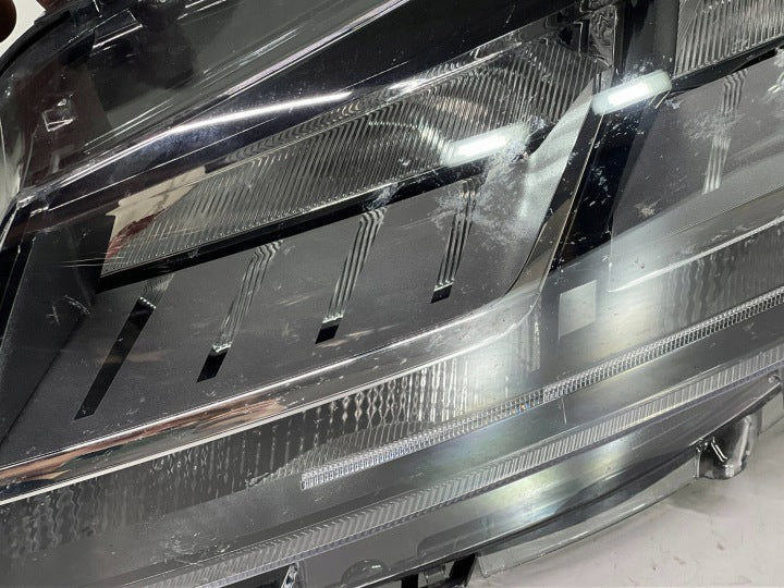 Frontscheinwerfer Opel Vivaro 9847198380 Links Scheinwerfer Headlight SCH5260543550pe