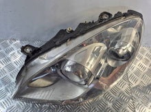 Laden Sie das Bild in den Galerie-Viewer, Frontscheinwerfer Mercedes-Benz W246 A1698205161 Links Scheinwerfer Headlight SCH5261904917st