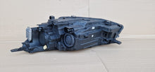 Laden Sie das Bild in den Galerie-Viewer, Frontscheinwerfer Ford Kuga III LV4B-13E014-CD Rechts Scheinwerfer Headlight SCH5262350617vi