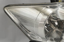 Laden Sie das Bild in den Galerie-Viewer, Frontscheinwerfer Toyota Auris 81110-02A51 Rechts Scheinwerfer Headlight SCH5264530418al