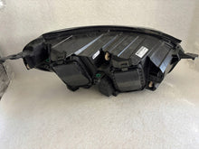 Laden Sie das Bild in den Galerie-Viewer, Frontscheinwerfer Citroën Jumpy Vivaro C 9808567780-00 Links Headlight SCH5265209274gi
