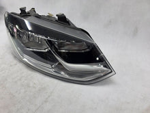 Laden Sie das Bild in den Galerie-Viewer, Frontscheinwerfer VW Polo 6C1941006B Rechts Scheinwerfer Headlight SCH5267175970ad