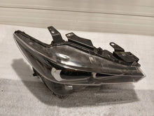 Load image into Gallery viewer, Frontscheinwerfer Mazda Cx-5 KSD651030 Rechts Scheinwerfer Headlight SCH5270733036ml