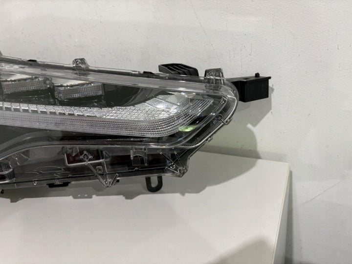 Frontscheinwerfer Toyota Corolla 16-184 LED Ein Stück (Rechts oder Links) SCH5273672449az