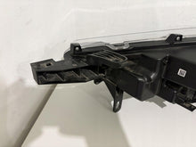Laden Sie das Bild in den Galerie-Viewer, Frontscheinwerfer Toyota Corolla 16-184 LED Ein Stück (Rechts oder Links) SCH5273672449az