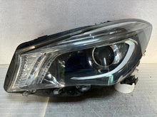Laden Sie das Bild in den Galerie-Viewer, Frontscheinwerfer Mercedes-Benz Cla A1178201561 Xenon Links Headlight SCH5273702223im