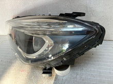 Laden Sie das Bild in den Galerie-Viewer, Frontscheinwerfer Mercedes-Benz Cla A1178201561 Xenon Links Headlight SCH5273702223im