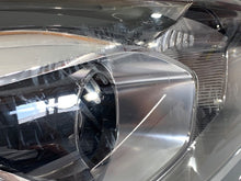 Load image into Gallery viewer, Frontscheinwerfer Suzuki Swift V I 1000027420 Rechts Scheinwerfer Headlight SCH5273717797ii