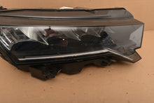 Load image into Gallery viewer, Frontscheinwerfer Skoda Octavia I 0301134232AA Rechts Scheinwerfer Headlight SCH5278589816mz