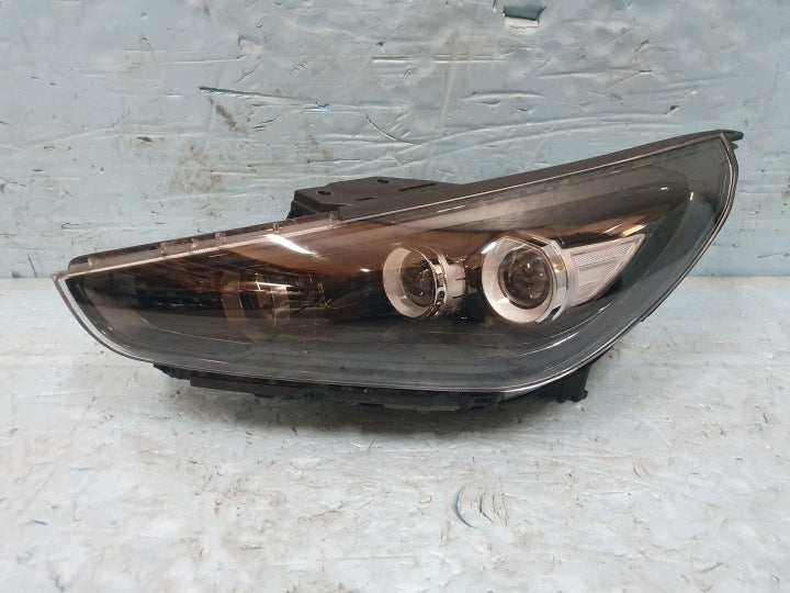 Frontscheinwerfer Hyundai I30 III 92101-G4120 GAR-POL9766 Links Headlight SCH5279644455mr