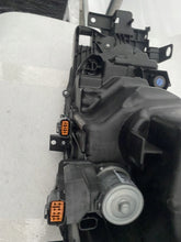 Load image into Gallery viewer, Frontscheinwerfer Mazda 6 GMG551041E LED Links Scheinwerfer Headlight SCH5279835379ty