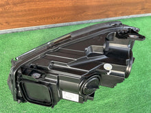 Load image into Gallery viewer, Frontscheinwerfer Mercedes-Benz W176 A1768203961 Rechts Scheinwerfer Headlight SCH5283836733ce