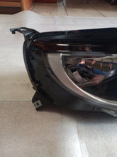 Laden Sie das Bild in den Galerie-Viewer, Frontscheinwerfer Fiat 500e 00521400300 Rechts Scheinwerfer Headlight SCH5285319122dw