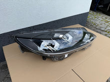 Laden Sie das Bild in den Galerie-Viewer, Frontscheinwerfer Ford Kuga III LV48-13W029-AK Rechts Scheinwerfer Headlight SCH5291791703xm