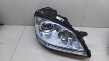 Load image into Gallery viewer, Frontscheinwerfer Mercedes-Benz W164 A1648205461 Rechts Scheinwerfer Headlight SCH5296494379bq