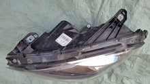 Load image into Gallery viewer, Frontscheinwerfer Mercedes-Benz W246 A2468200161 Links Scheinwerfer Headlight SCH5297067528ju