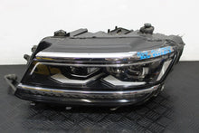 Laden Sie das Bild in den Galerie-Viewer, Frontscheinwerfer VW Tiguan Allspace 5NN941082C LED Ein Satz Headlight SCH5298853180ba