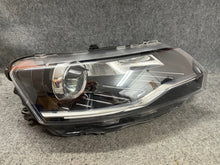Laden Sie das Bild in den Galerie-Viewer, Frontscheinwerfer Skoda Rapid 5JB941016C Rechts Scheinwerfer Headlight SCH5302935602iv