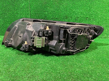 Laden Sie das Bild in den Galerie-Viewer, Frontscheinwerfer Volvo S40 II 31265695 Rechts Scheinwerfer Headlight SCH5305280500zq