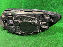 Laden Sie das Bild in den Galerie-Viewer, Frontscheinwerfer Volvo S40 II 31265695 Rechts Scheinwerfer Headlight SCH5305280500zq