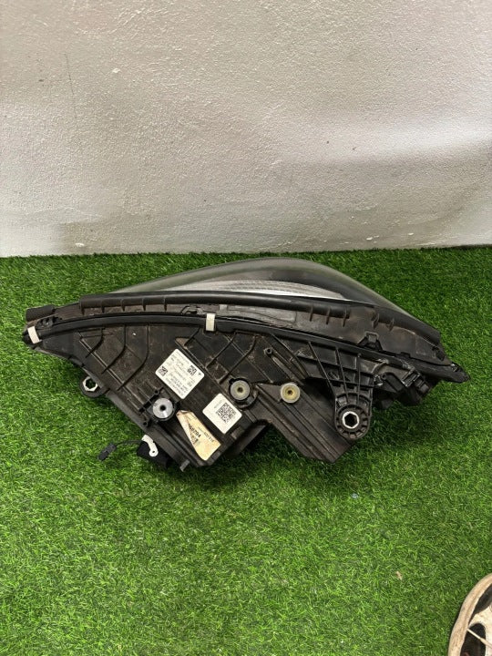 Frontscheinwerfer Mercedes-Benz W206 A2069068204 LED Rechts Headlight SCH5307132584rf