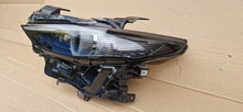 Laden Sie das Bild in den Galerie-Viewer, Frontscheinwerfer Mazda 3 BCJH-51040 Links Scheinwerfer Headlight SCH5311236049ax