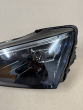 Laden Sie das Bild in den Galerie-Viewer, Frontscheinwerfer Skoda Scala 657941015A LED Links Scheinwerfer Headlight SCH5313879324jd