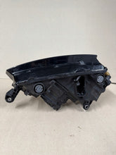 Laden Sie das Bild in den Galerie-Viewer, Frontscheinwerfer Skoda Scala 657941015A LED Links Scheinwerfer Headlight SCH5313879324jd