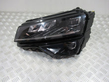 Laden Sie das Bild in den Galerie-Viewer, Frontscheinwerfer Skoda Karoq 57B941015F LED Links Scheinwerfer Headlight SCH5315802261me